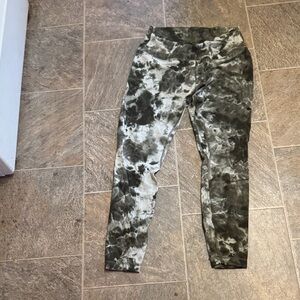 Tie-Dye Leggings